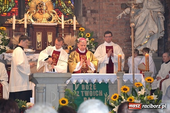 Zdjęcie w galerii na portalu naszraciborz.pl: Diecezjalne dożynki diecezji gliwickiej w Rudach wiadomości z regionu