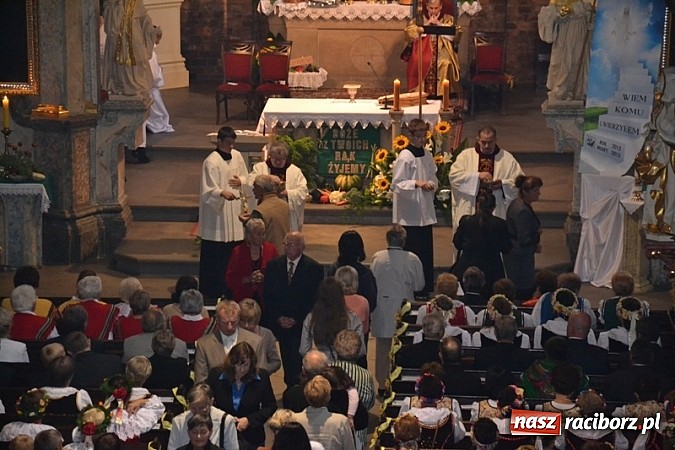 Zdjęcie w galerii na portalu naszraciborz.pl: Diecezjalne dożynki diecezji gliwickiej w Rudach wiadomości z regionu