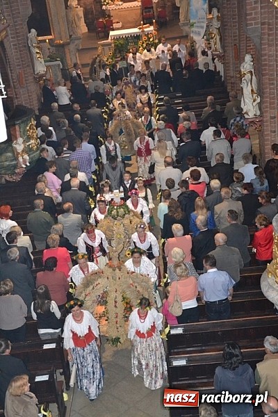 Zdjęcie w galerii na portalu naszraciborz.pl: Diecezjalne dożynki diecezji gliwickiej w Rudach wiadomości z regionu