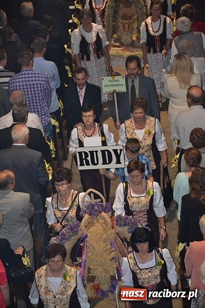 Zdjęcie w galerii na portalu naszraciborz.pl: Diecezjalne dożynki diecezji gliwickiej w Rudach wiadomości z regionu