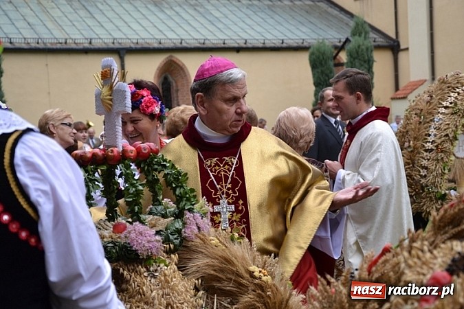 Zdjęcie w galerii na portalu naszraciborz.pl: Diecezjalne dożynki diecezji gliwickiej w Rudach wiadomości z regionu