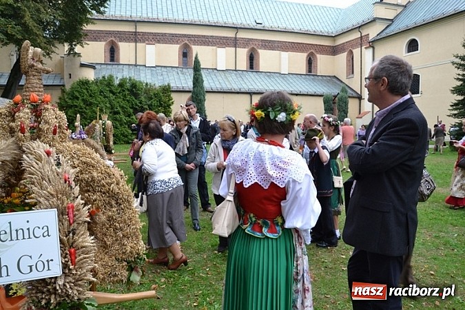Zdjęcie w galerii na portalu naszraciborz.pl: Diecezjalne dożynki diecezji gliwickiej w Rudach wiadomości z regionu