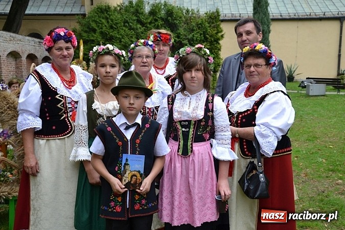 Zdjęcie w galerii na portalu naszraciborz.pl: Diecezjalne dożynki diecezji gliwickiej w Rudach wiadomości z regionu