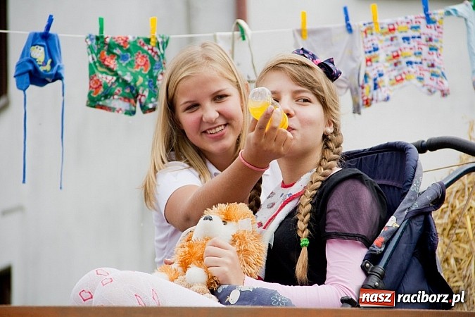 Zdjęcie w galerii na portalu naszraciborz.pl: Dożynki Sudół 2013. Wiejskie SPA z dojazdem do klienta wiadomości z regionu