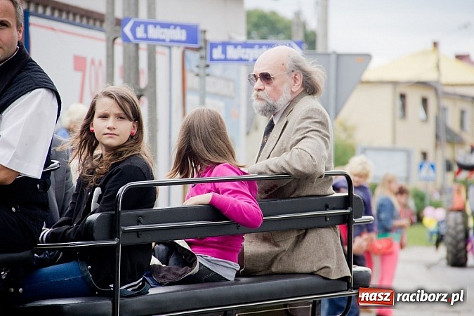 Zdjęcie w galerii na portalu naszraciborz.pl: Dożynki Sudół 2013. Wiejskie SPA z dojazdem do klienta wiadomości z regionu