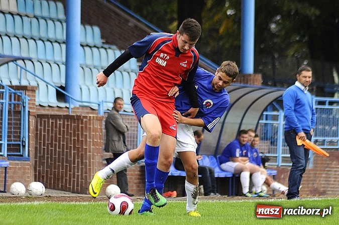 Zdjęcie w galerii na portalu naszraciborz.pl: Krzanowice wygrywają w juniorskim hicie wiadomości z regionu
