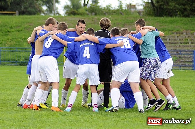 Zdjęcie w galerii na portalu naszraciborz.pl: Krzanowice wygrywają w juniorskim hicie wiadomości z regionu