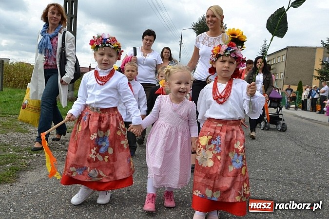 Zdjęcie w galerii na portalu naszraciborz.pl: Dożynki parafialne w Bieńkowicach wiadomości z regionu