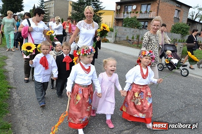 Zdjęcie w galerii na portalu naszraciborz.pl: Dożynki parafialne w Bieńkowicach wiadomości z regionu