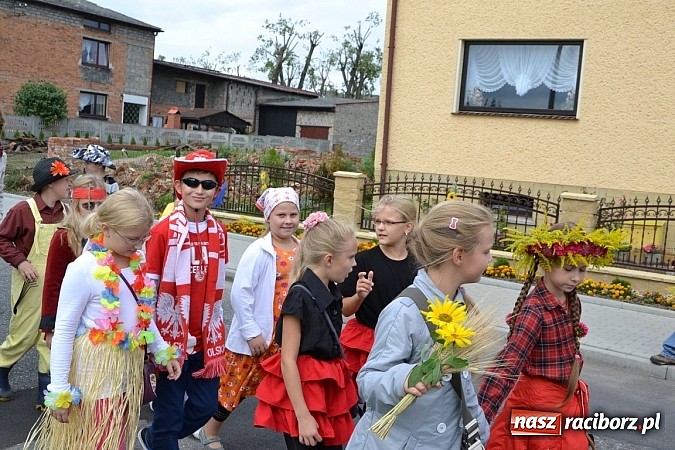 Zdjęcie w galerii na portalu naszraciborz.pl: Dożynki parafialne w Bieńkowicach wiadomości z regionu