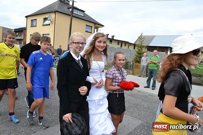 Zdjęcie w galerii na portalu naszraciborz.pl: Dożynki parafialne w Bieńkowicach wiadomości z regionu