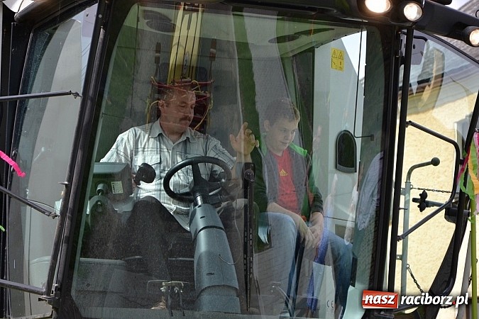 Zdjęcie w galerii na portalu naszraciborz.pl: Dożynki parafialne w Bieńkowicach wiadomości z regionu