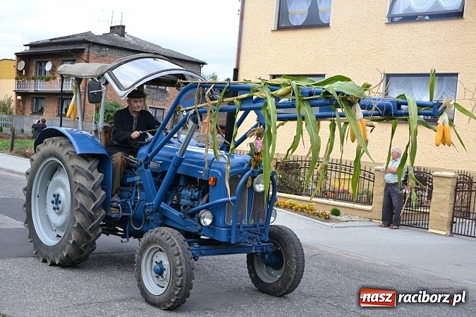 Zdjęcie w galerii na portalu naszraciborz.pl: Dożynki parafialne w Bieńkowicach wiadomości z regionu
