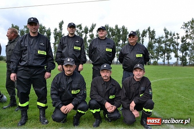 Zdjęcie w galerii na portalu naszraciborz.pl: Roszków mistrzem. Druhowie seniorzy wykręcili niezłe czasy wiadomości z regionu