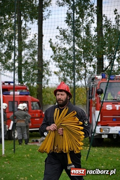 Zdjęcie w galerii na portalu naszraciborz.pl: Roszków mistrzem. Druhowie seniorzy wykręcili niezłe czasy wiadomości z regionu