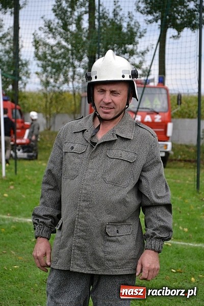 Zdjęcie w galerii na portalu naszraciborz.pl: Roszków mistrzem. Druhowie seniorzy wykręcili niezłe czasy wiadomości z regionu