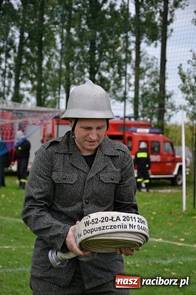Zdjęcie w galerii na portalu naszraciborz.pl: Roszków mistrzem. Druhowie seniorzy wykręcili niezłe czasy wiadomości z regionu