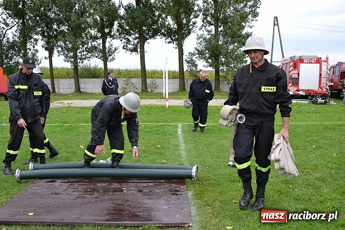Zdjęcie w galerii na portalu naszraciborz.pl: Roszków mistrzem. Druhowie seniorzy wykręcili niezłe czasy wiadomości z regionu
