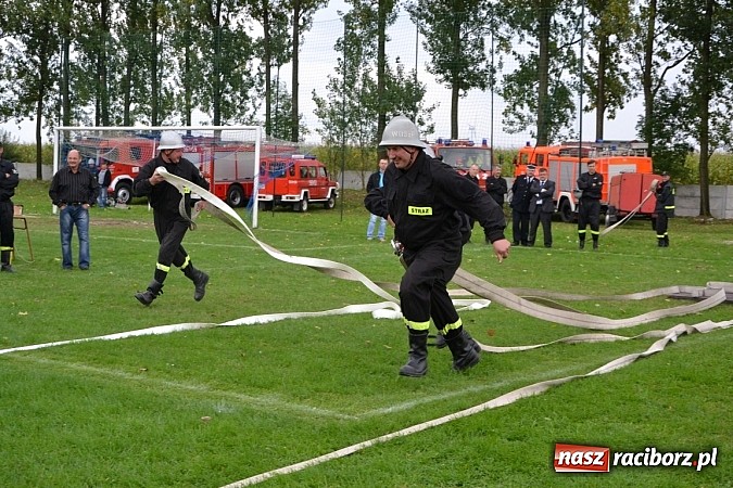 Zdjęcie w galerii na portalu naszraciborz.pl: Roszków mistrzem. Druhowie seniorzy wykręcili niezłe czasy wiadomości z regionu