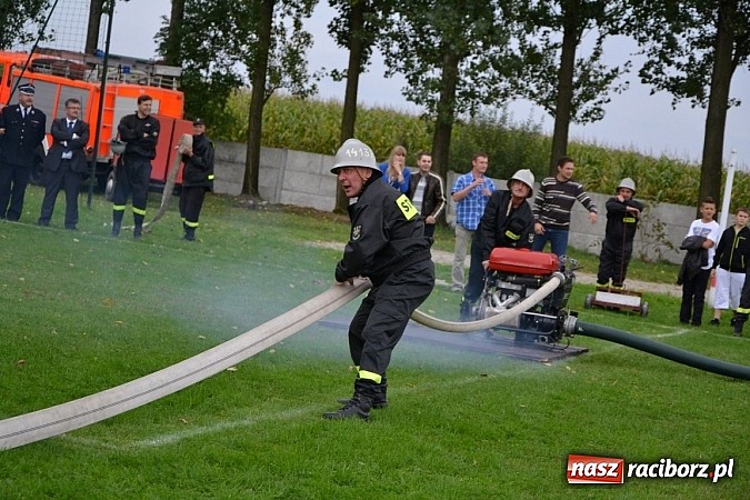 Zdjęcie w galerii na portalu naszraciborz.pl: Roszków mistrzem. Druhowie seniorzy wykręcili niezłe czasy wiadomości z regionu