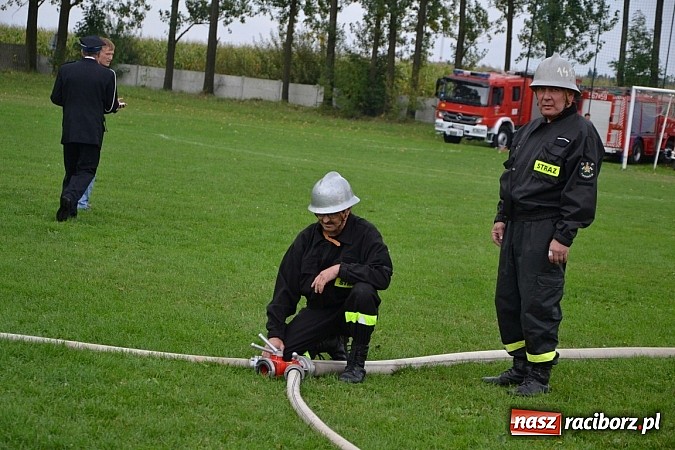 Zdjęcie w galerii na portalu naszraciborz.pl: Roszków mistrzem. Druhowie seniorzy wykręcili niezłe czasy wiadomości z regionu