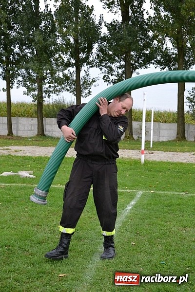 Zdjęcie w galerii na portalu naszraciborz.pl: Roszków mistrzem. Druhowie seniorzy wykręcili niezłe czasy wiadomości z regionu