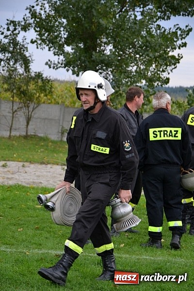 Zdjęcie w galerii na portalu naszraciborz.pl: Roszków mistrzem. Druhowie seniorzy wykręcili niezłe czasy wiadomości z regionu