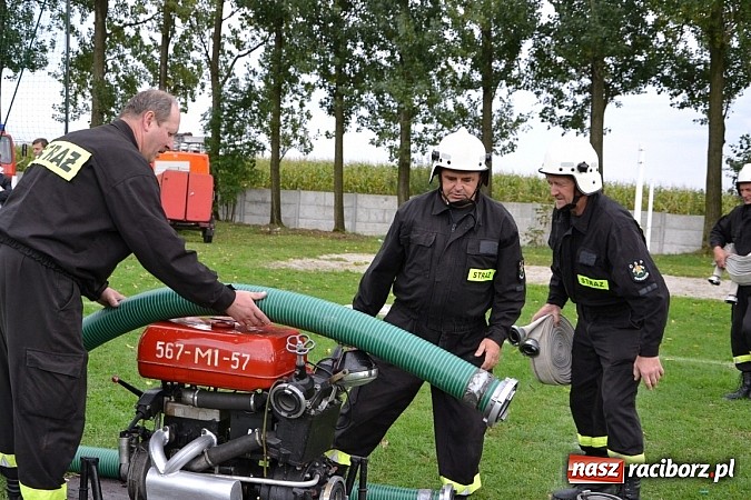 Zdjęcie w galerii na portalu naszraciborz.pl: Roszków mistrzem. Druhowie seniorzy wykręcili niezłe czasy wiadomości z regionu