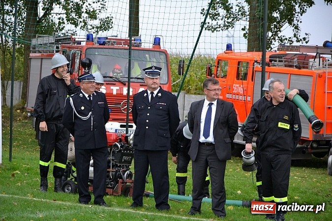 Zdjęcie w galerii na portalu naszraciborz.pl: Roszków mistrzem. Druhowie seniorzy wykręcili niezłe czasy wiadomości z regionu