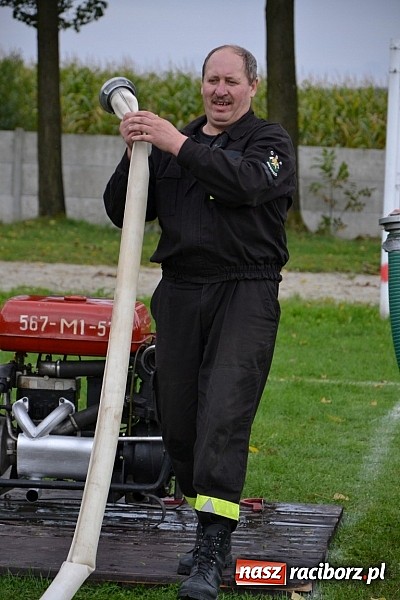 Zdjęcie w galerii na portalu naszraciborz.pl: Roszków mistrzem. Druhowie seniorzy wykręcili niezłe czasy wiadomości z regionu