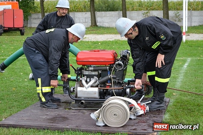 Zdjęcie w galerii na portalu naszraciborz.pl: Roszków mistrzem. Druhowie seniorzy wykręcili niezłe czasy wiadomości z regionu