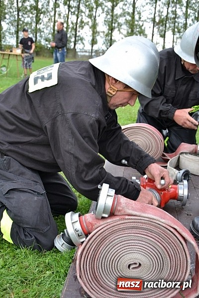 Zdjęcie w galerii na portalu naszraciborz.pl: Roszków mistrzem. Druhowie seniorzy wykręcili niezłe czasy wiadomości z regionu