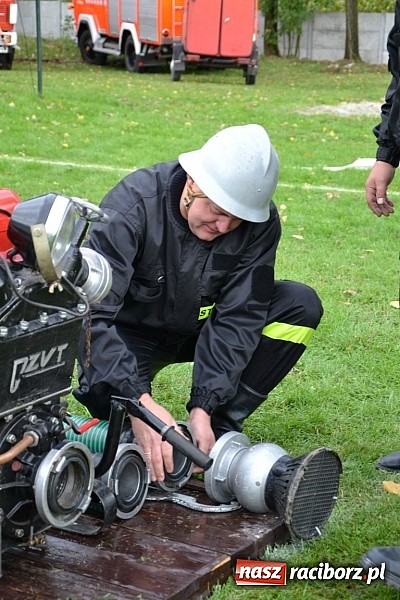 Zdjęcie w galerii na portalu naszraciborz.pl: Roszków mistrzem. Druhowie seniorzy wykręcili niezłe czasy wiadomości z regionu