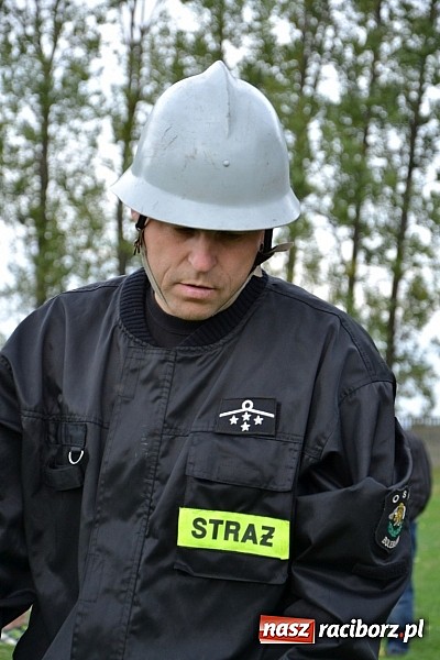 Zdjęcie w galerii na portalu naszraciborz.pl: Roszków mistrzem. Druhowie seniorzy wykręcili niezłe czasy wiadomości z regionu