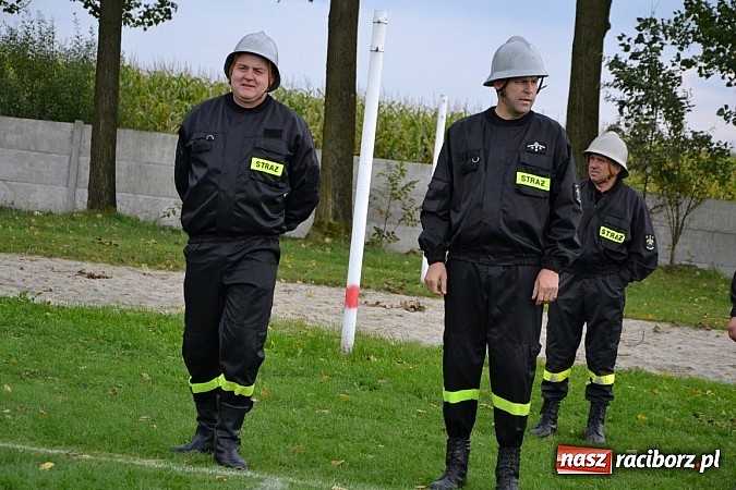 Zdjęcie w galerii na portalu naszraciborz.pl: Roszków mistrzem. Druhowie seniorzy wykręcili niezłe czasy wiadomości z regionu