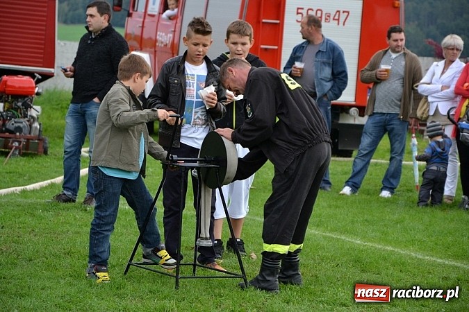Zdjęcie w galerii na portalu naszraciborz.pl: Roszków mistrzem. Druhowie seniorzy wykręcili niezłe czasy wiadomości z regionu