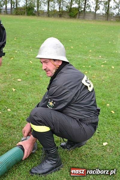 Zdjęcie w galerii na portalu naszraciborz.pl: Roszków mistrzem. Druhowie seniorzy wykręcili niezłe czasy wiadomości z regionu