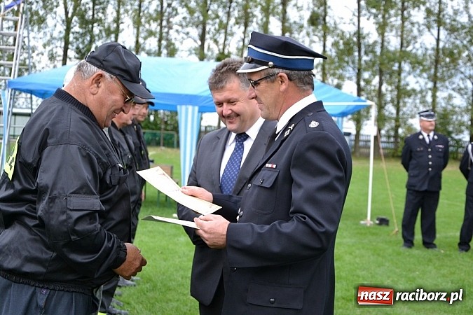 Zdjęcie w galerii na portalu naszraciborz.pl: Roszków mistrzem. Druhowie seniorzy wykręcili niezłe czasy wiadomości z regionu