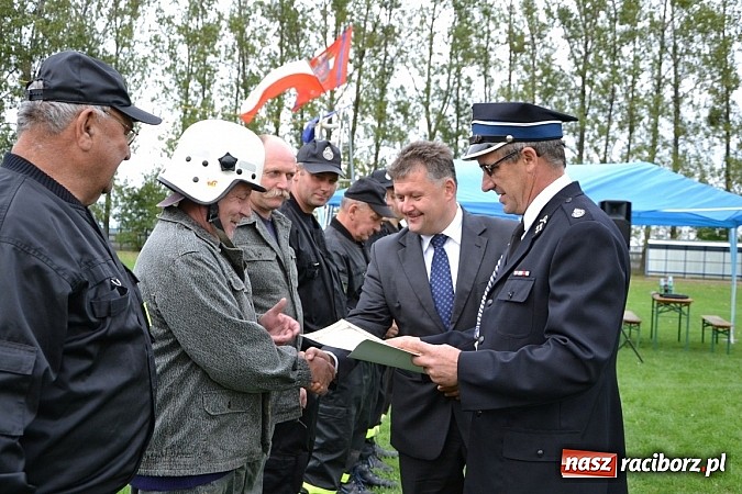 Zdjęcie w galerii na portalu naszraciborz.pl: Roszków mistrzem. Druhowie seniorzy wykręcili niezłe czasy wiadomości z regionu