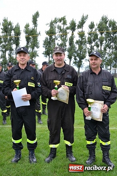 Zdjęcie w galerii na portalu naszraciborz.pl: Roszków mistrzem. Druhowie seniorzy wykręcili niezłe czasy wiadomości z regionu