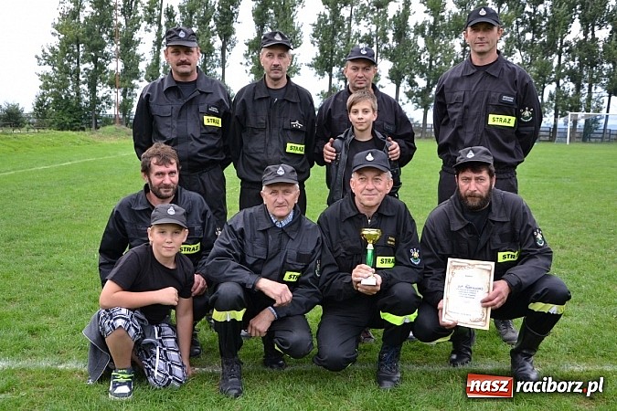 Zdjęcie w galerii na portalu naszraciborz.pl: Roszków mistrzem. Druhowie seniorzy wykręcili niezłe czasy wiadomości z regionu