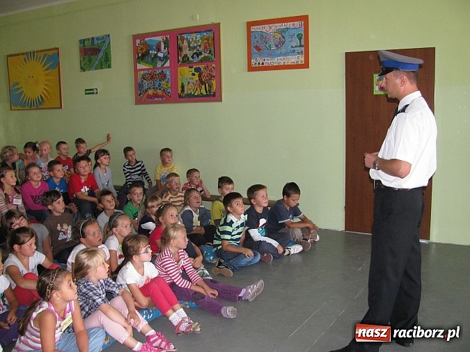 Zdjęcie w galerii na portalu naszraciborz.pl: W trosce o bezpieczeństwo wiadomości z regionu