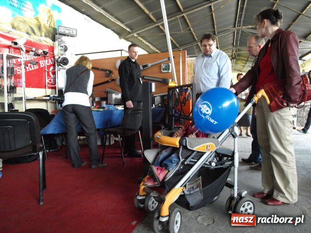 Zdjęcie w galerii na portalu naszraciborz.pl: Pietrowicka Eko-Wystawa rozpoczęta wiadomości z regionu