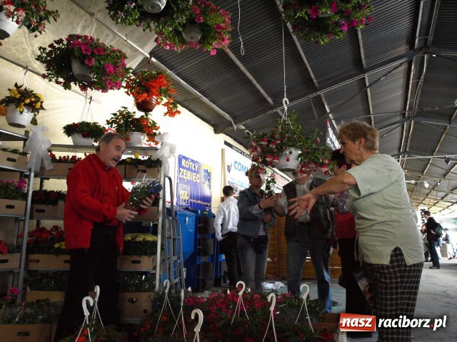 Zdjęcie w galerii na portalu naszraciborz.pl: Pietrowicka Eko-Wystawa rozpoczęta wiadomości z regionu