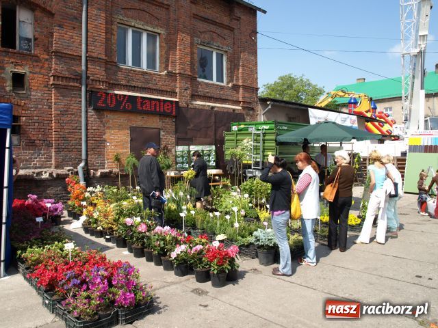 Zdjęcie w galerii na portalu naszraciborz.pl: Pietrowicka Eko-Wystawa rozpoczęta wiadomości z regionu