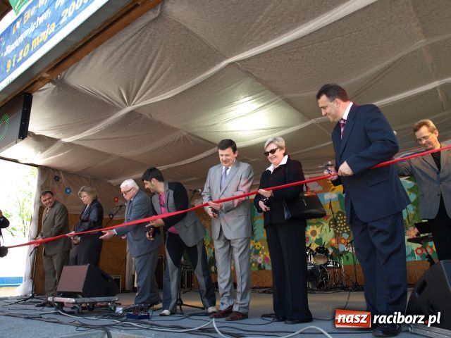 Zdjęcie w galerii na portalu naszraciborz.pl: Pietrowicka Eko-Wystawa rozpoczęta wiadomości z regionu