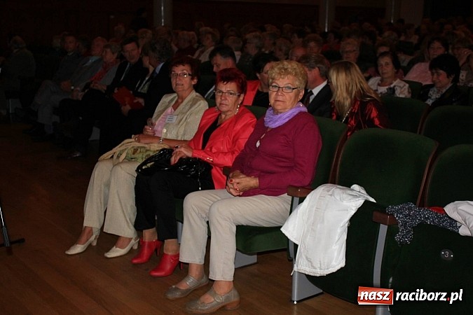Zdjęcie w galerii na portalu naszraciborz.pl: Tłumy seniorów na kongresie w RCK wiadomości z regionu
