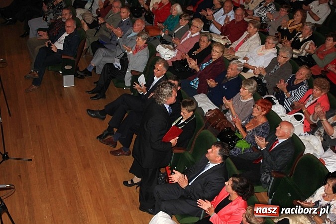 Zdjęcie w galerii na portalu naszraciborz.pl: Tłumy seniorów na kongresie w RCK wiadomości z regionu