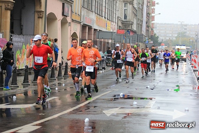 Zdjęcie w galerii na portalu naszraciborz.pl: Raciborzanie na wrocławskim maratonie wiadomości z regionu