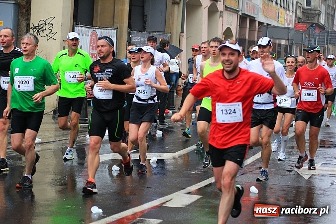 Zdjęcie w galerii na portalu naszraciborz.pl: Raciborzanie na wrocławskim maratonie wiadomości z regionu